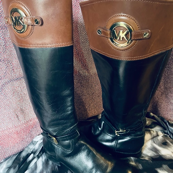 Michael Kors Fulton Harness Boot Black/Mocha Brown Leather Boot - Picture 8 of 11